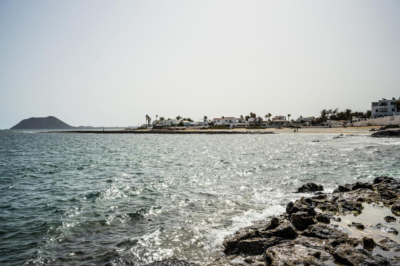 Villa La Maja Beachfront Corralejo Extérieur photo
