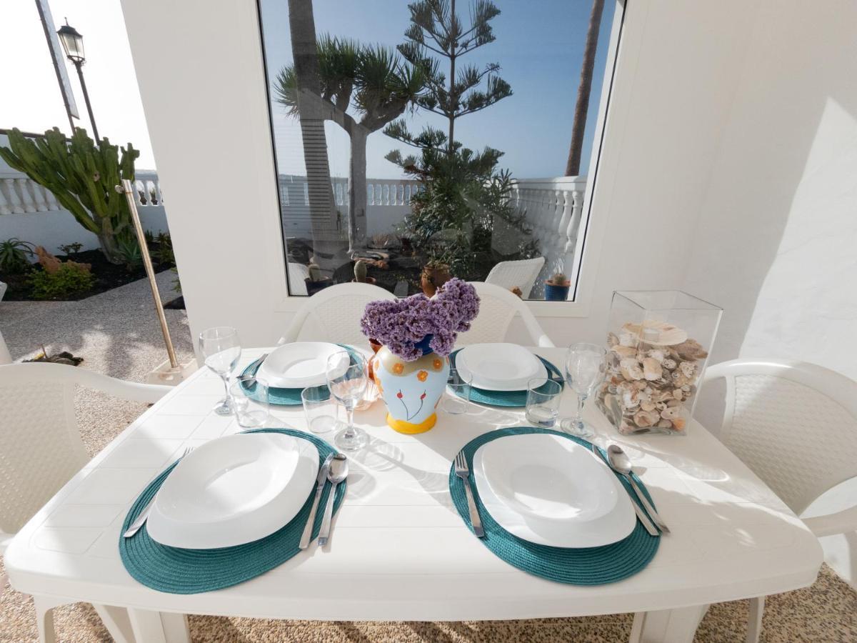 Villa La Maja Beachfront Corralejo Extérieur photo
